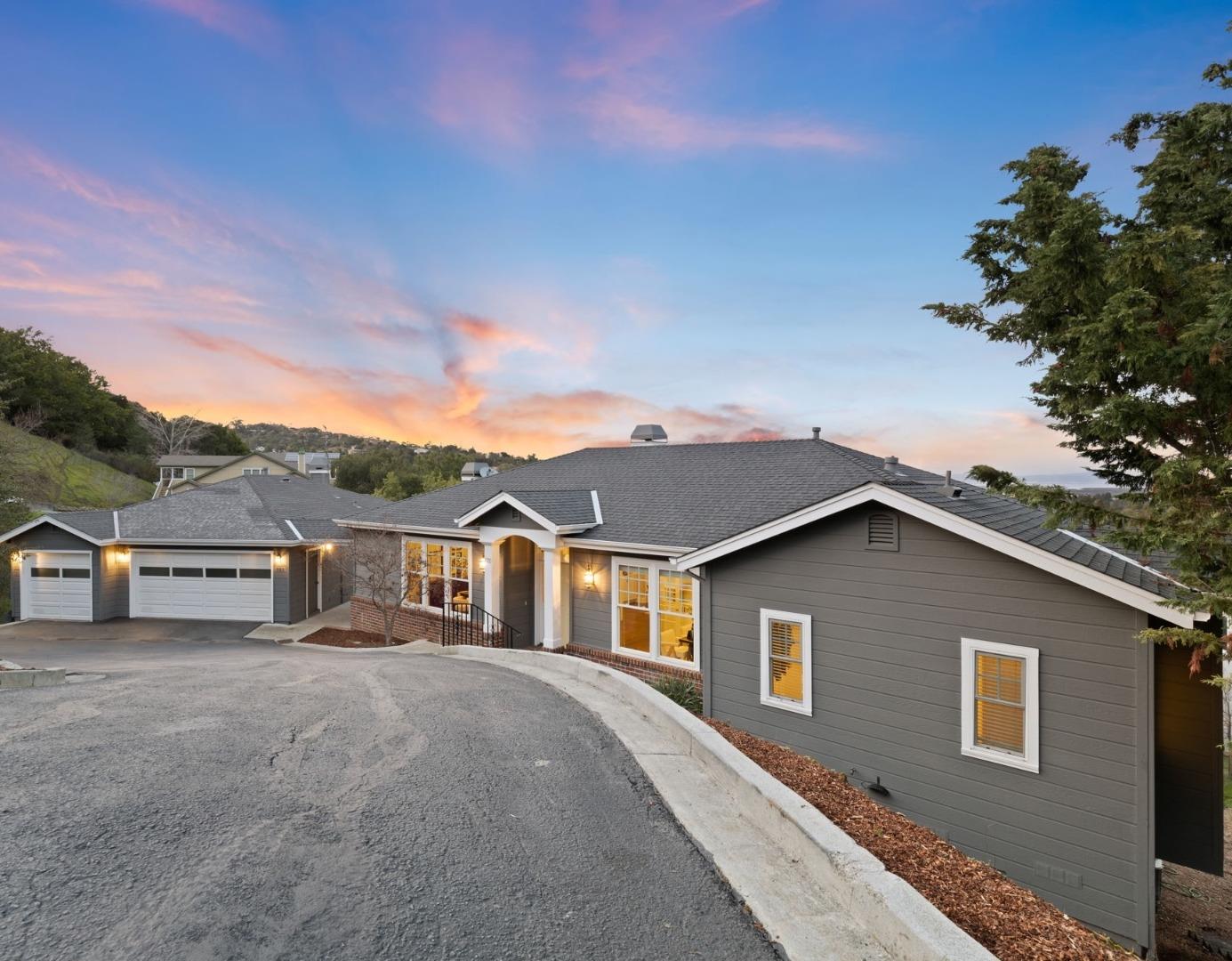 Neighborhood Neighborhood-78