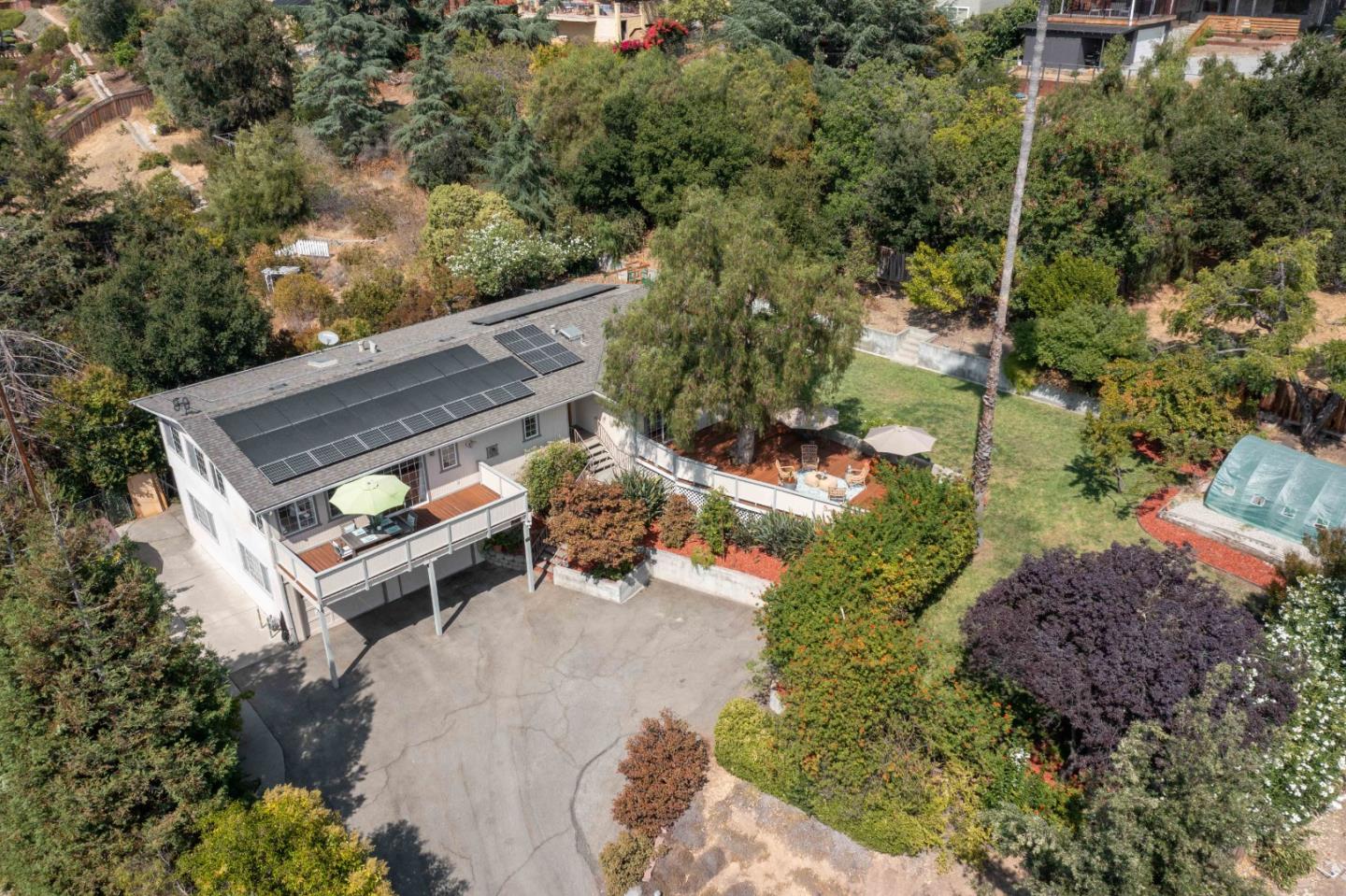 Neighborhood Neighborhood-25