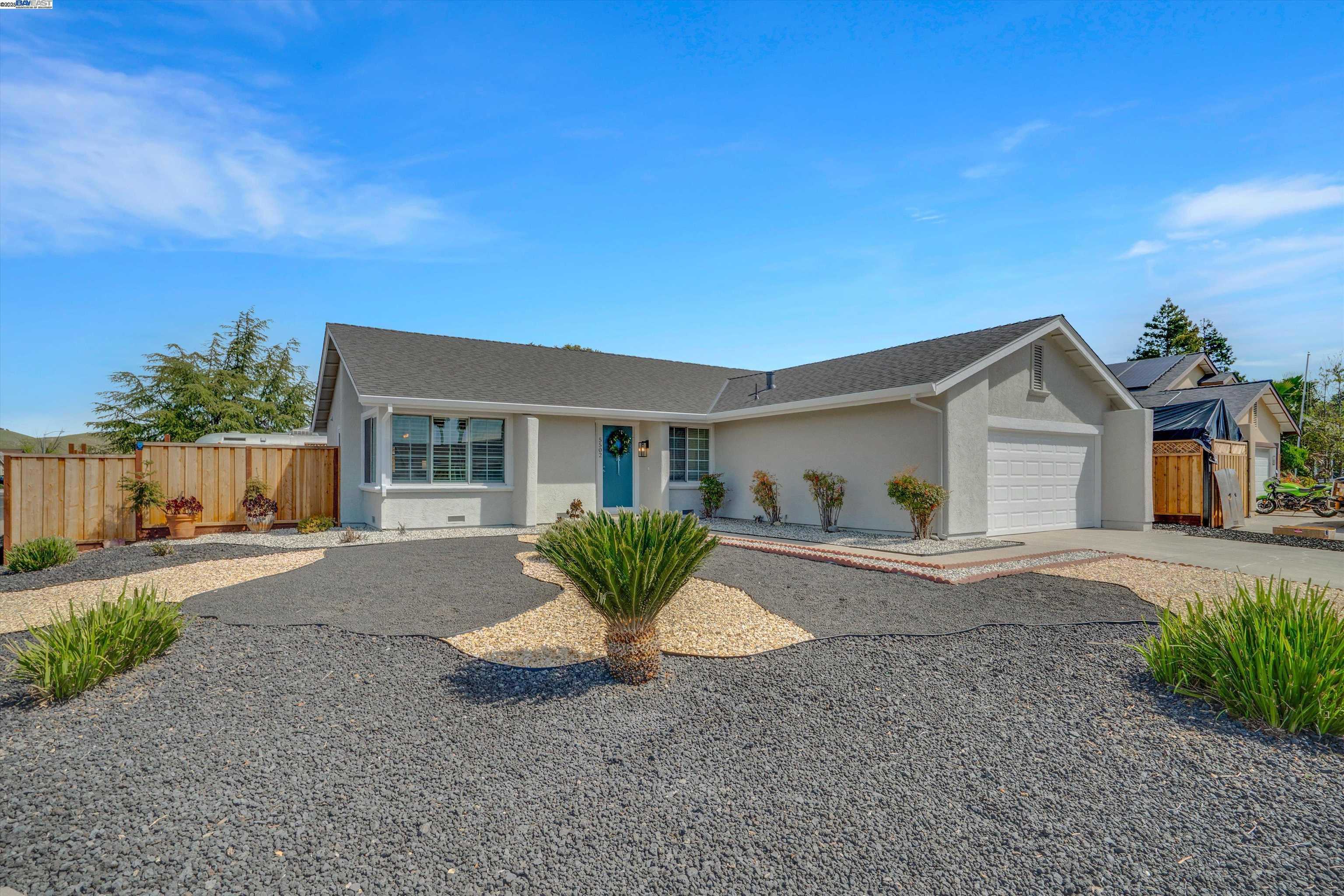 Neighborhood Neighborhood-16