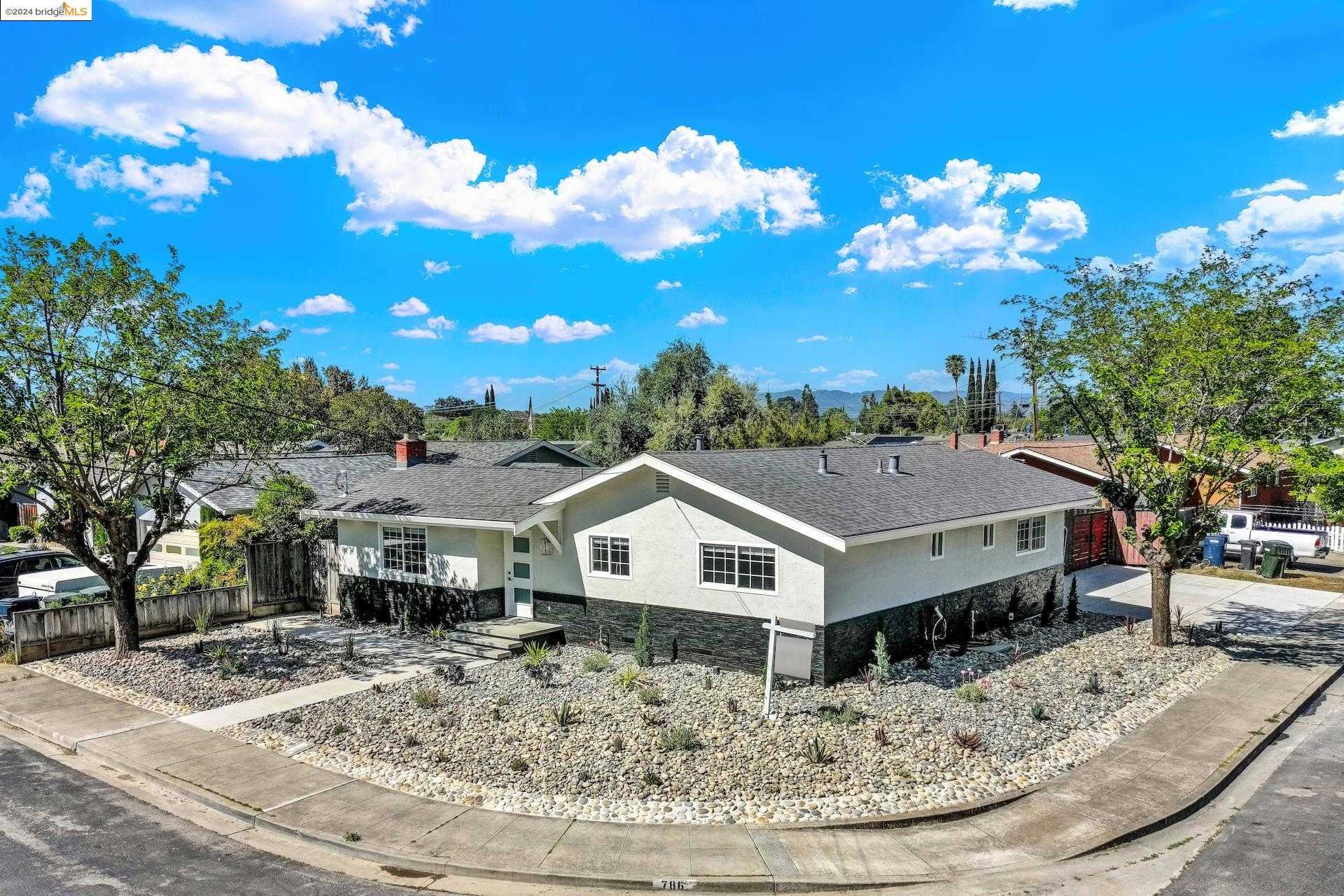 Neighborhood Neighborhood-17