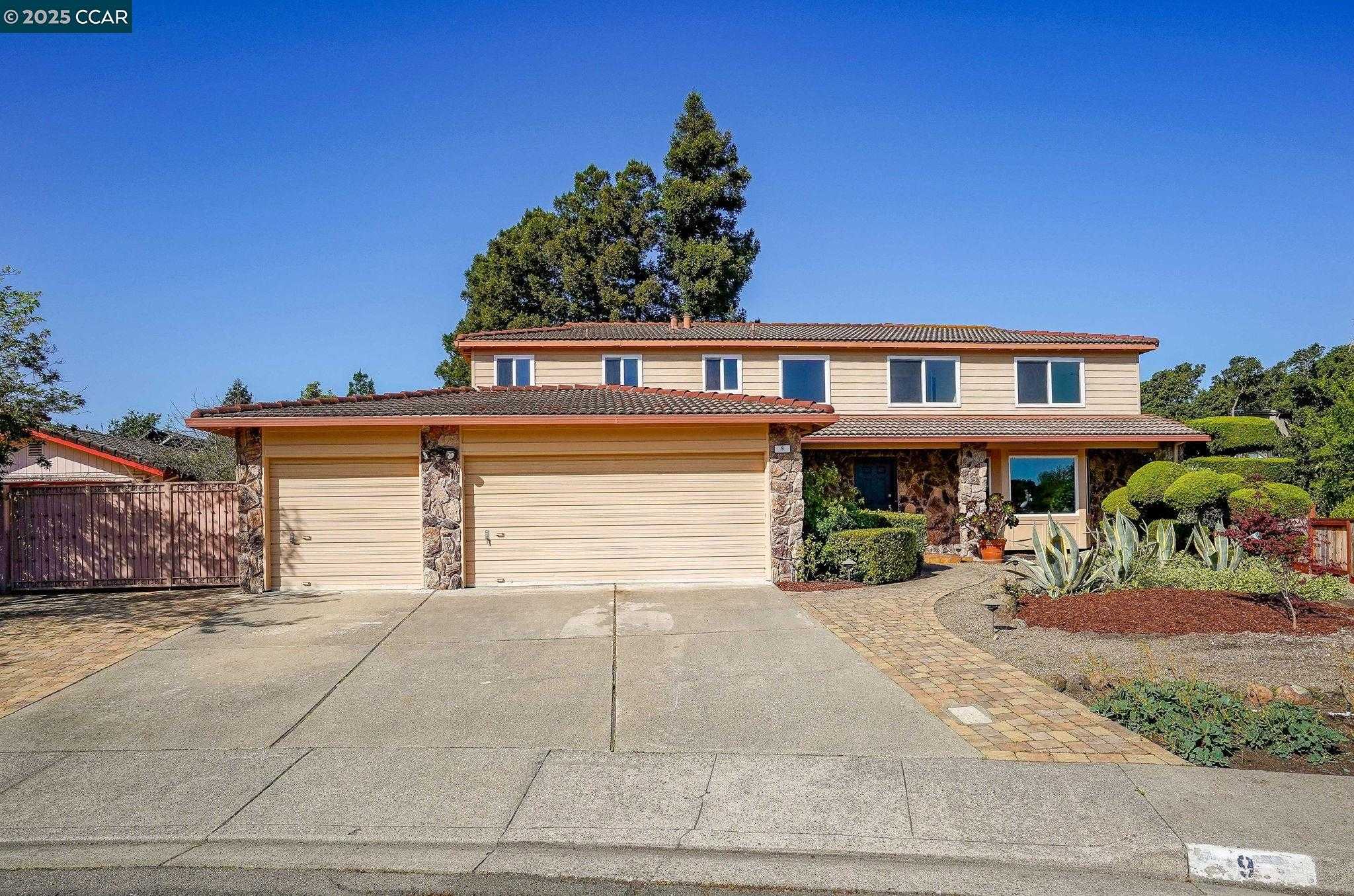 Neighborhood Neighborhood-12