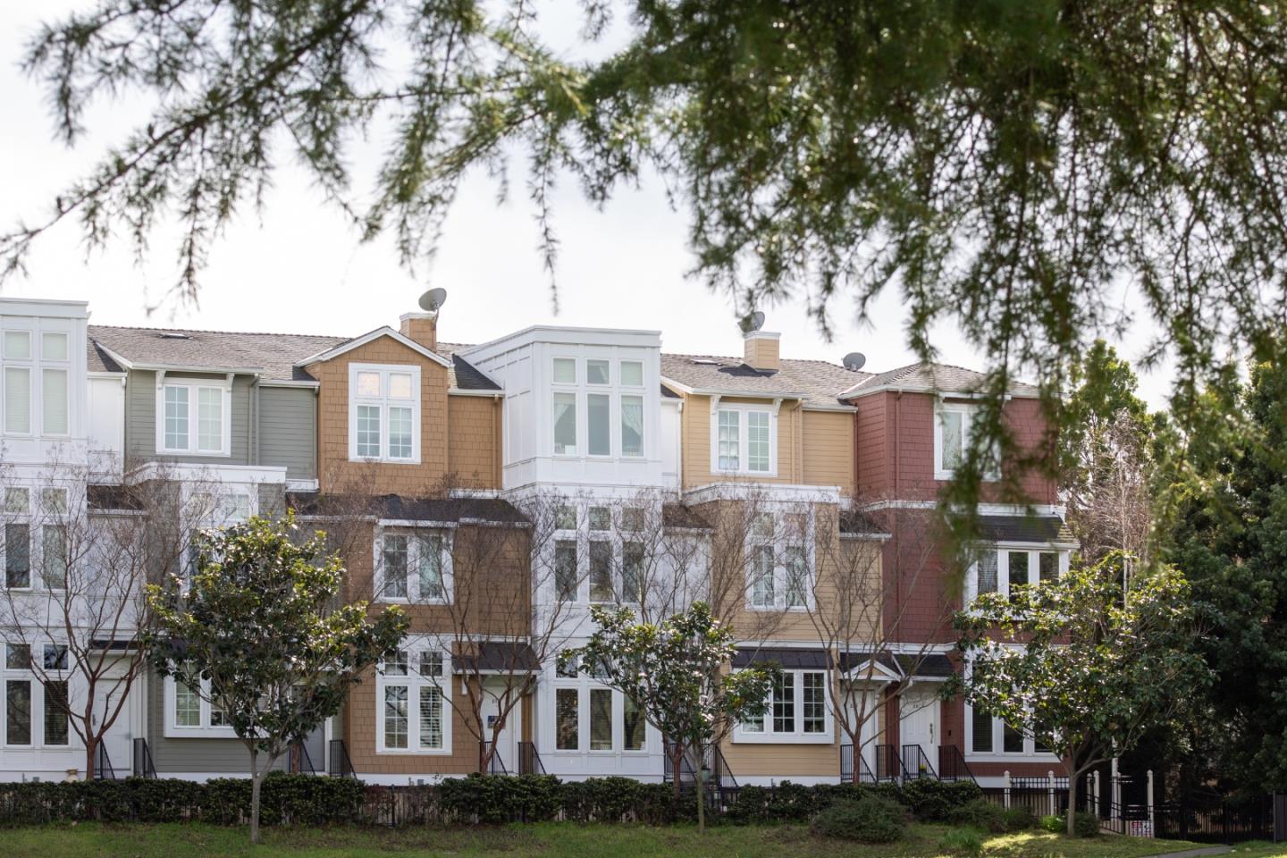 Neighborhood Neighborhood-81