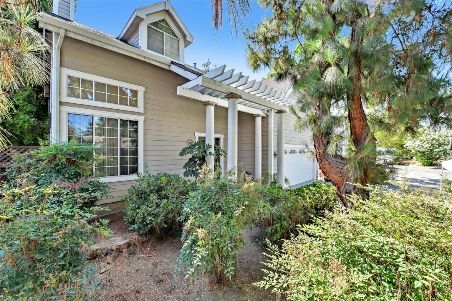 Neighborhood Neighborhood-36