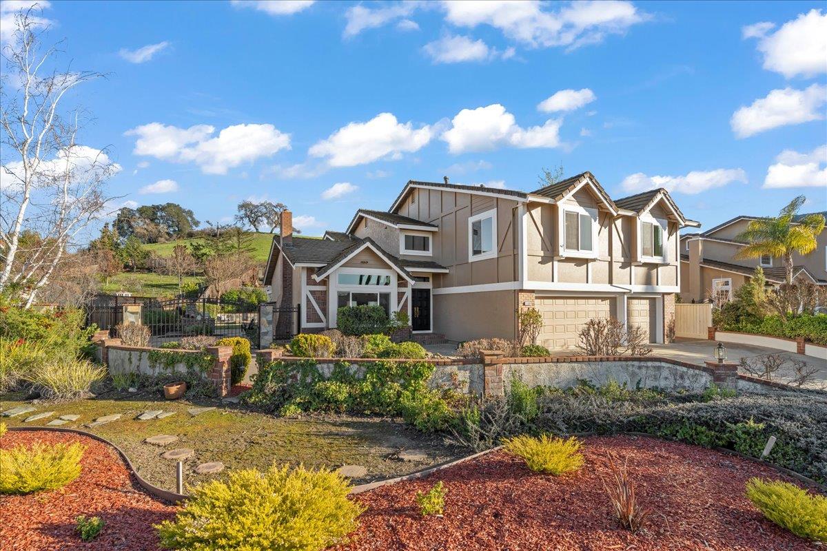 Neighborhood Neighborhood-28