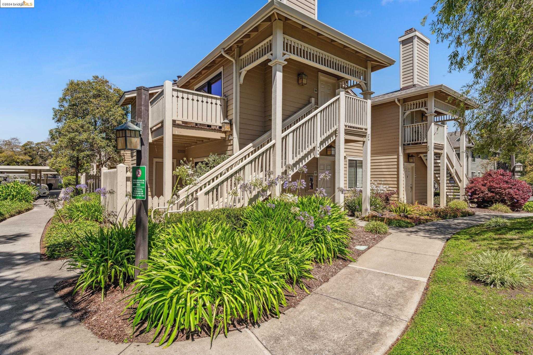 Neighborhood Neighborhood-23