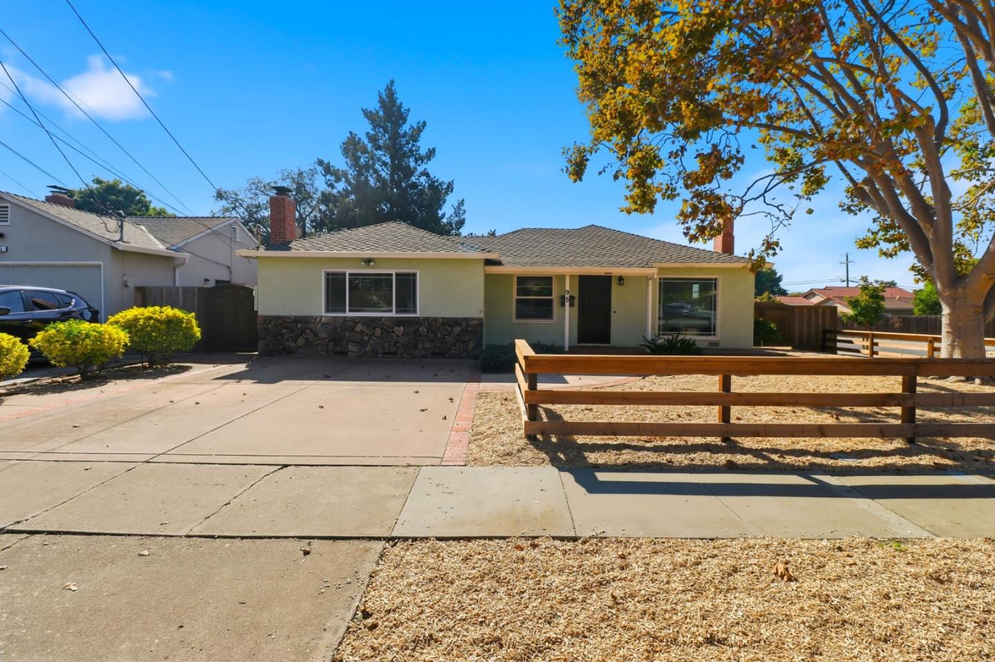 Neighborhood-34