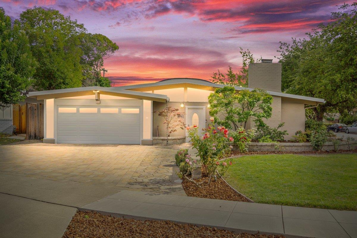 Neighborhood Neighborhood-25