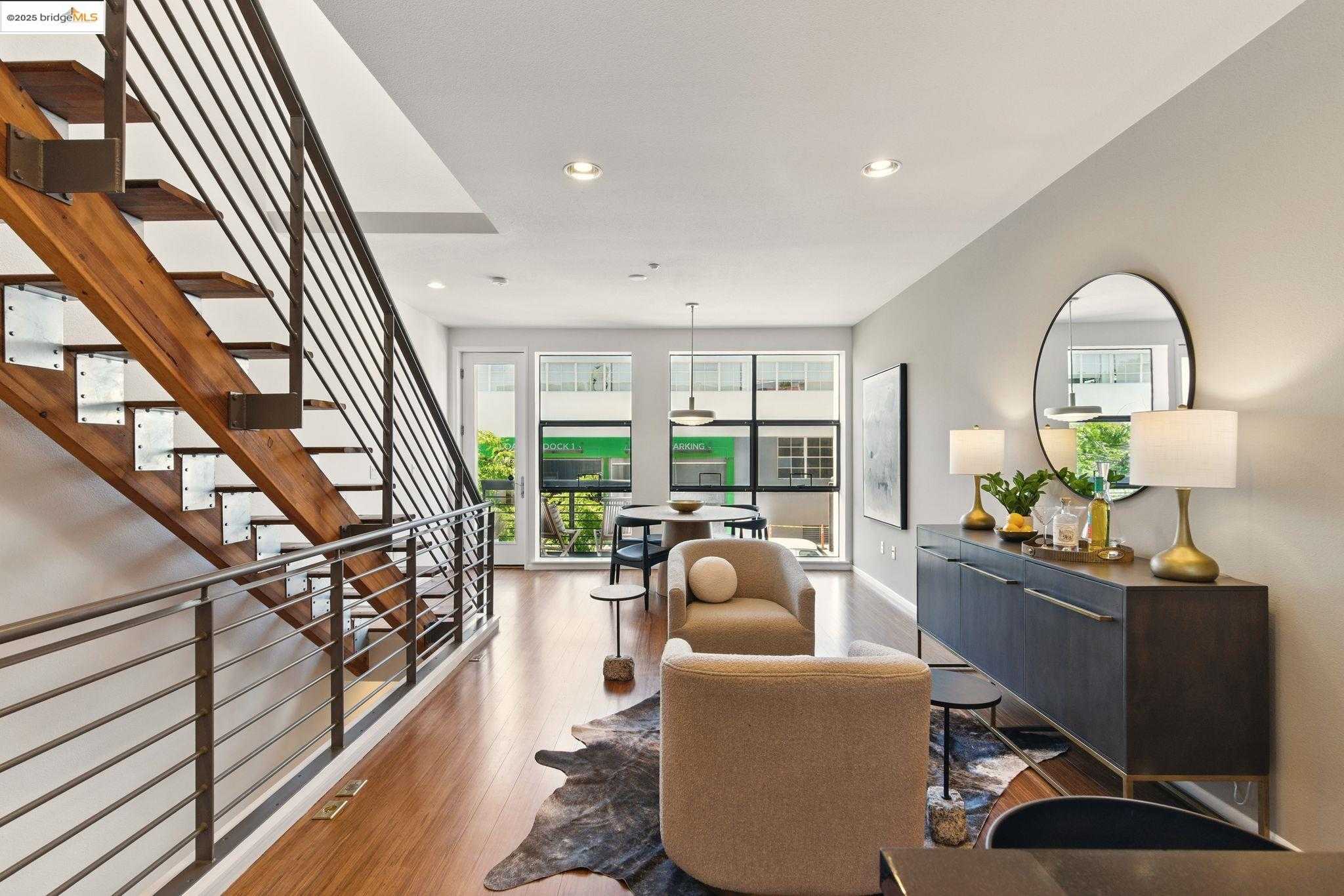 Neighborhood Neighborhood-9