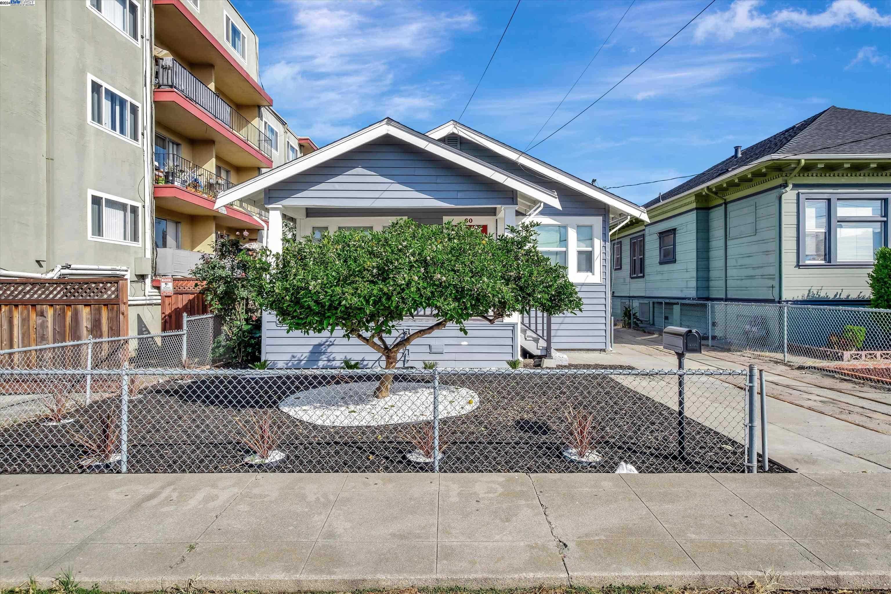 Neighborhood Neighborhood-7