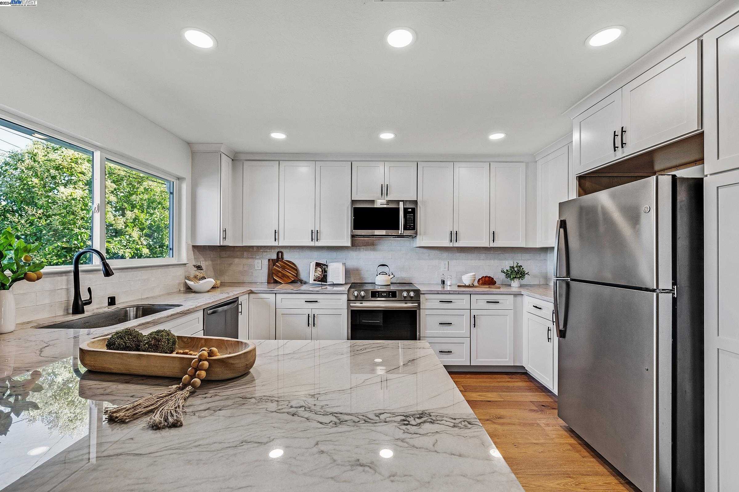 Neighborhood Neighborhood-11