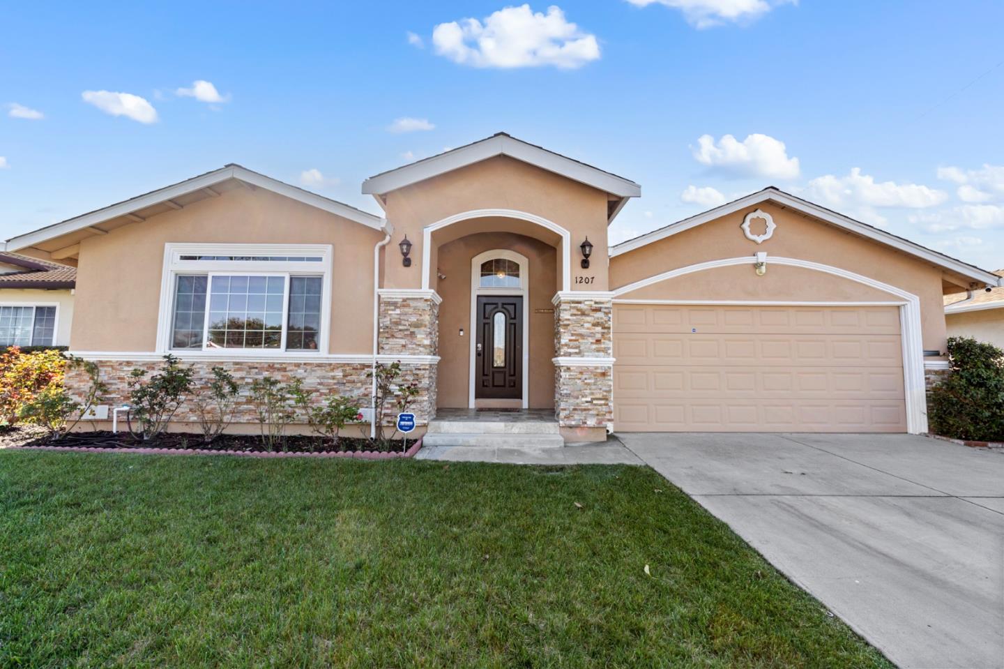 Neighborhood Neighborhood-37