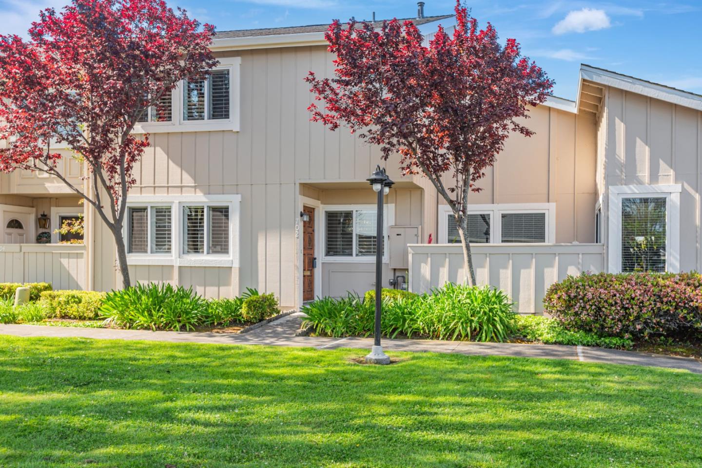 Neighborhood Neighborhood-17