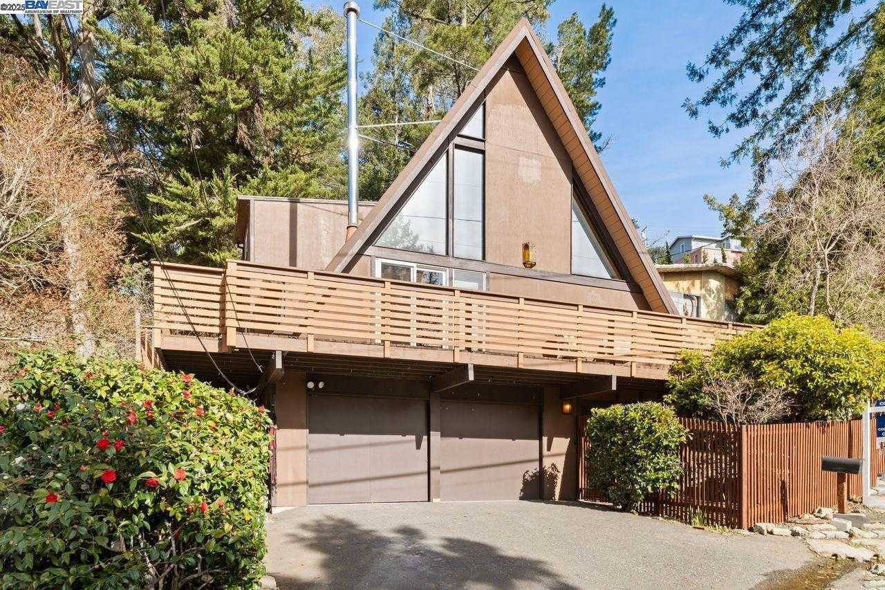 Neighborhood Neighborhood-27