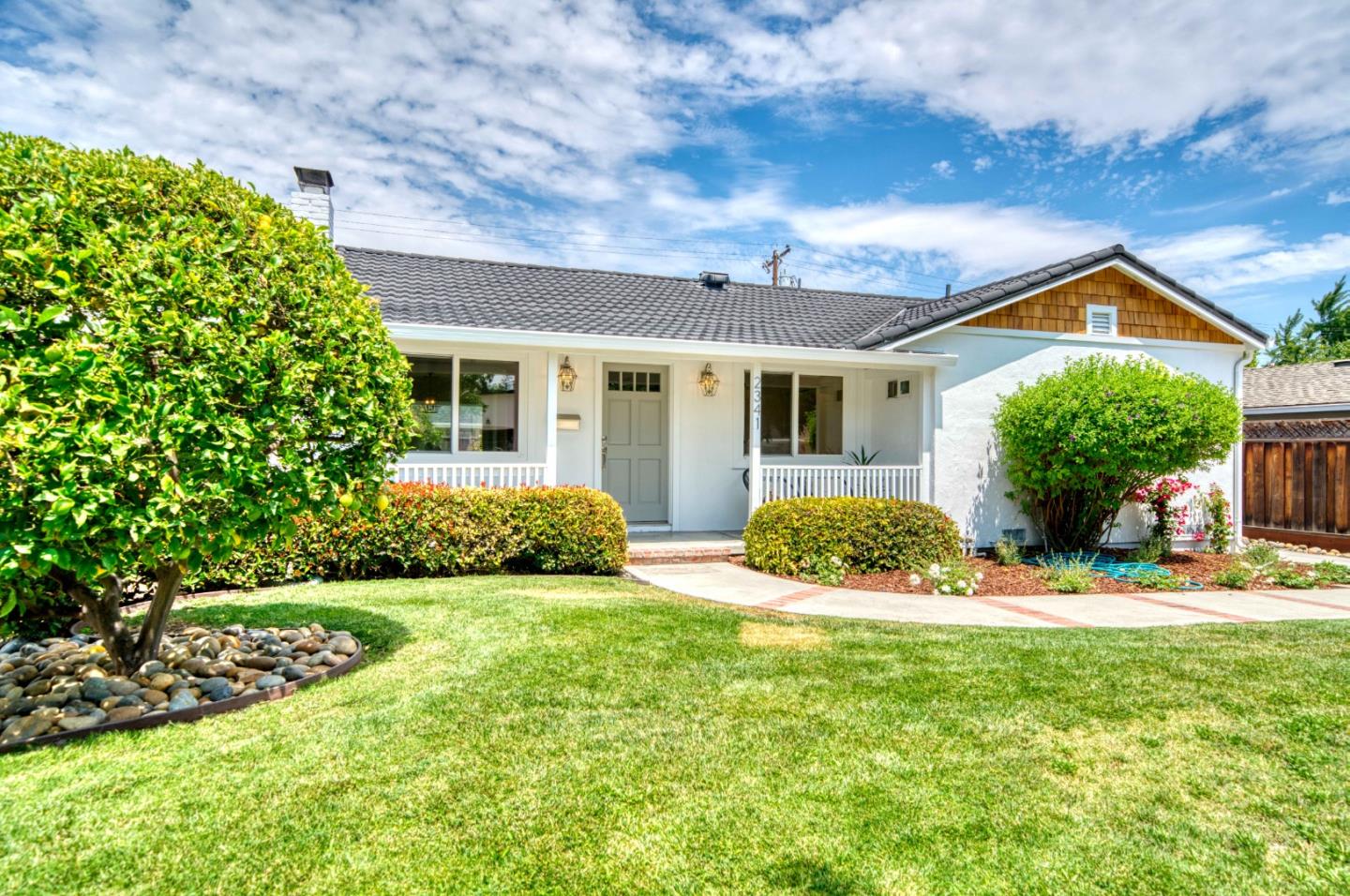 Neighborhood Neighborhood-39