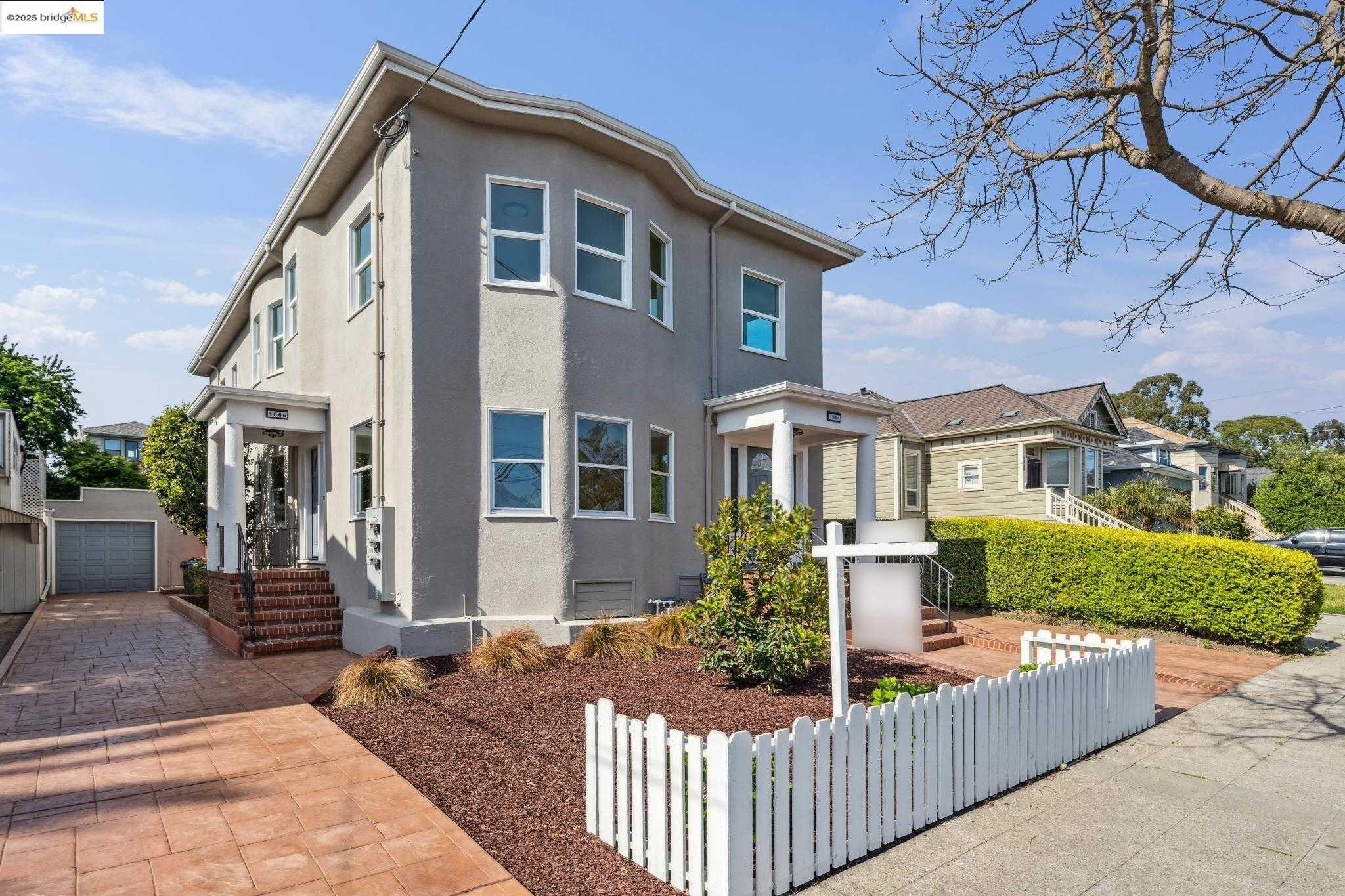 Neighborhood Neighborhood-3