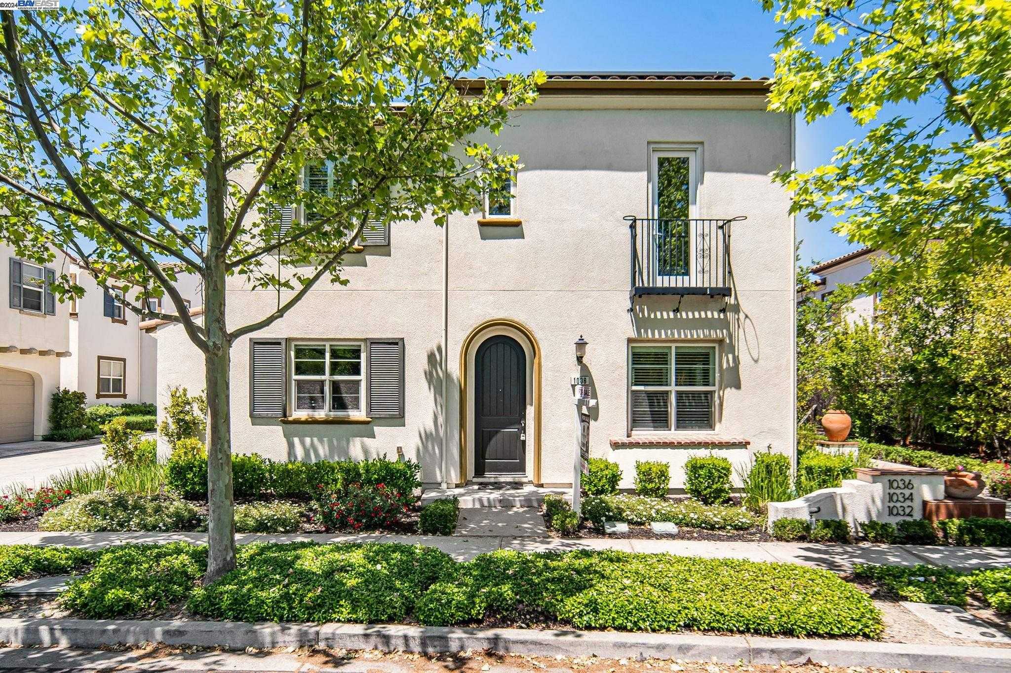 Neighborhood Neighborhood-29