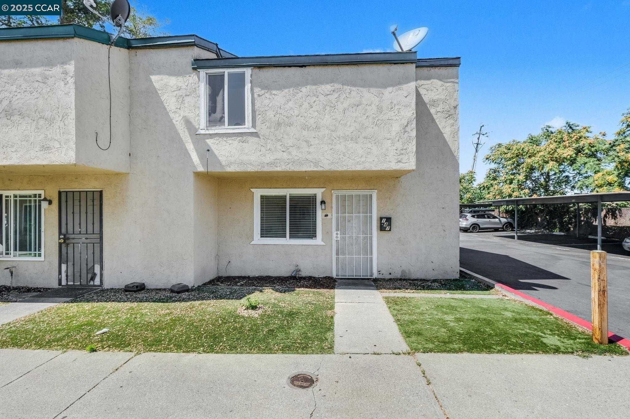 Neighborhood-16