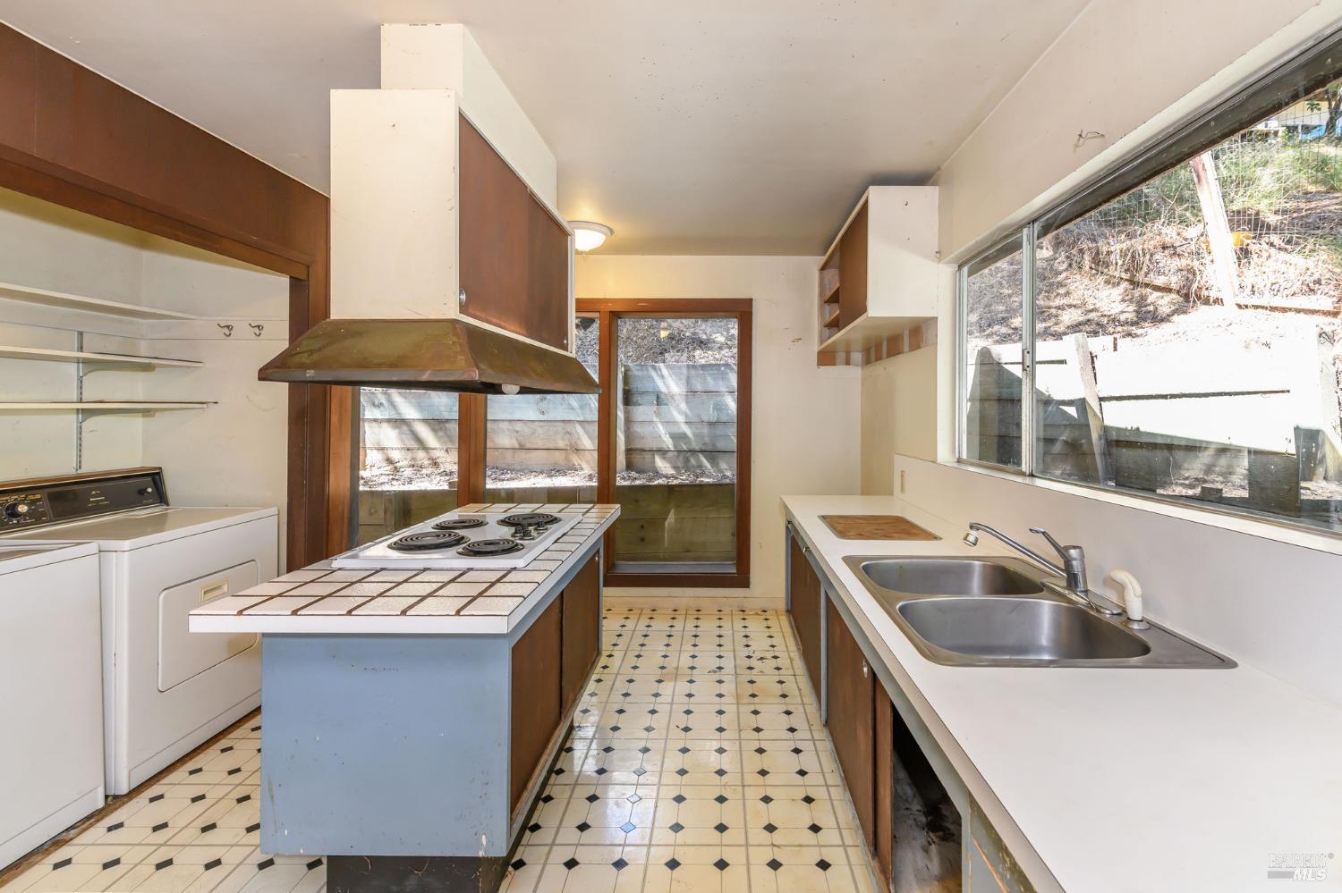 Neighborhood Neighborhood-38