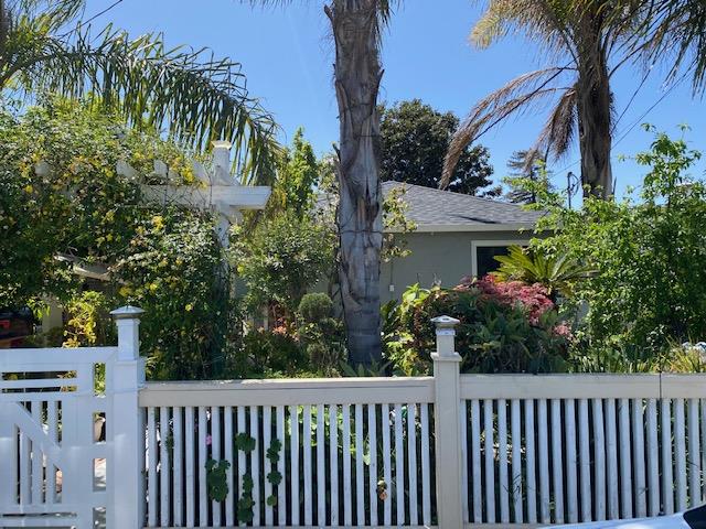 Neighborhood Neighborhood-45