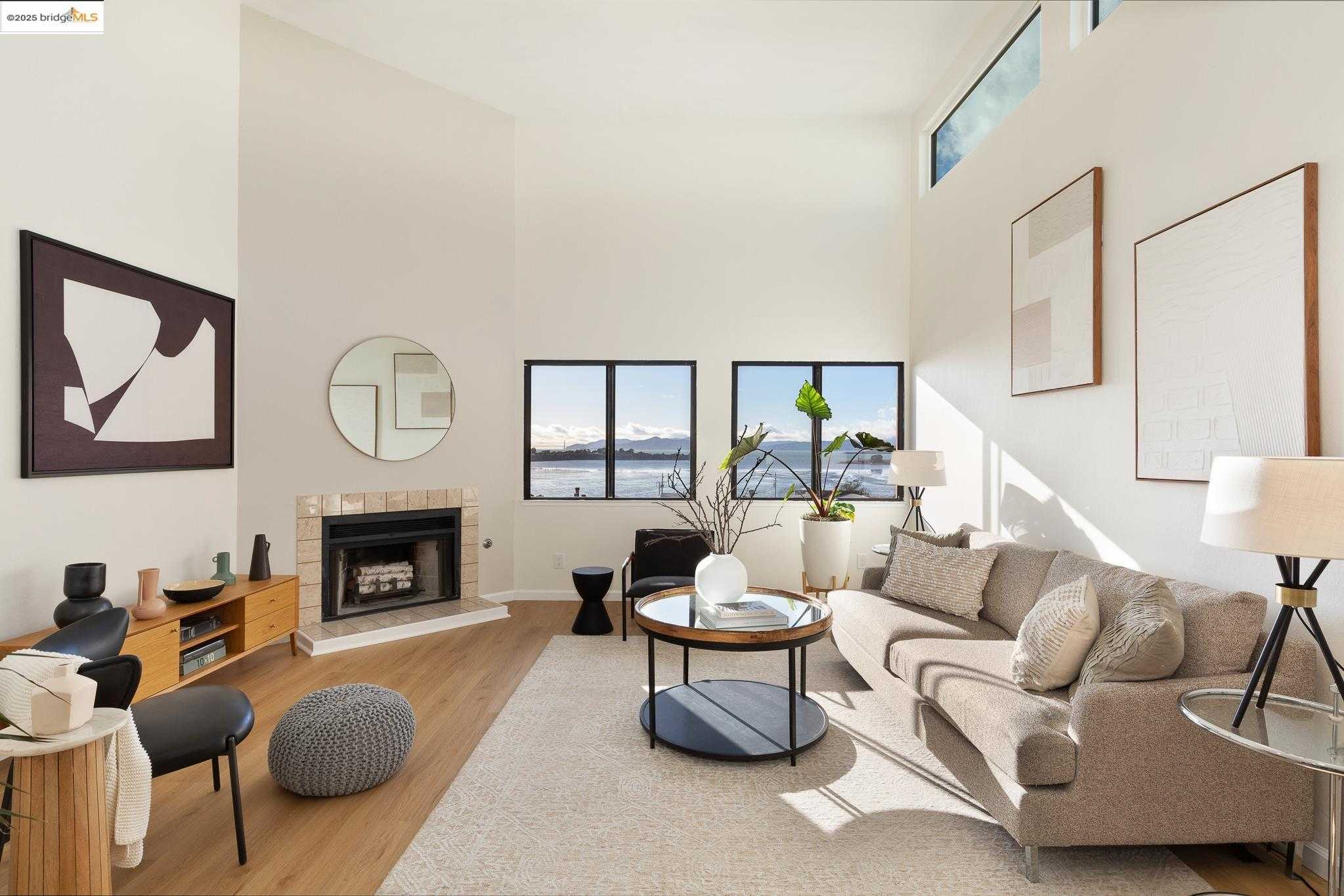 Neighborhood Neighborhood-9