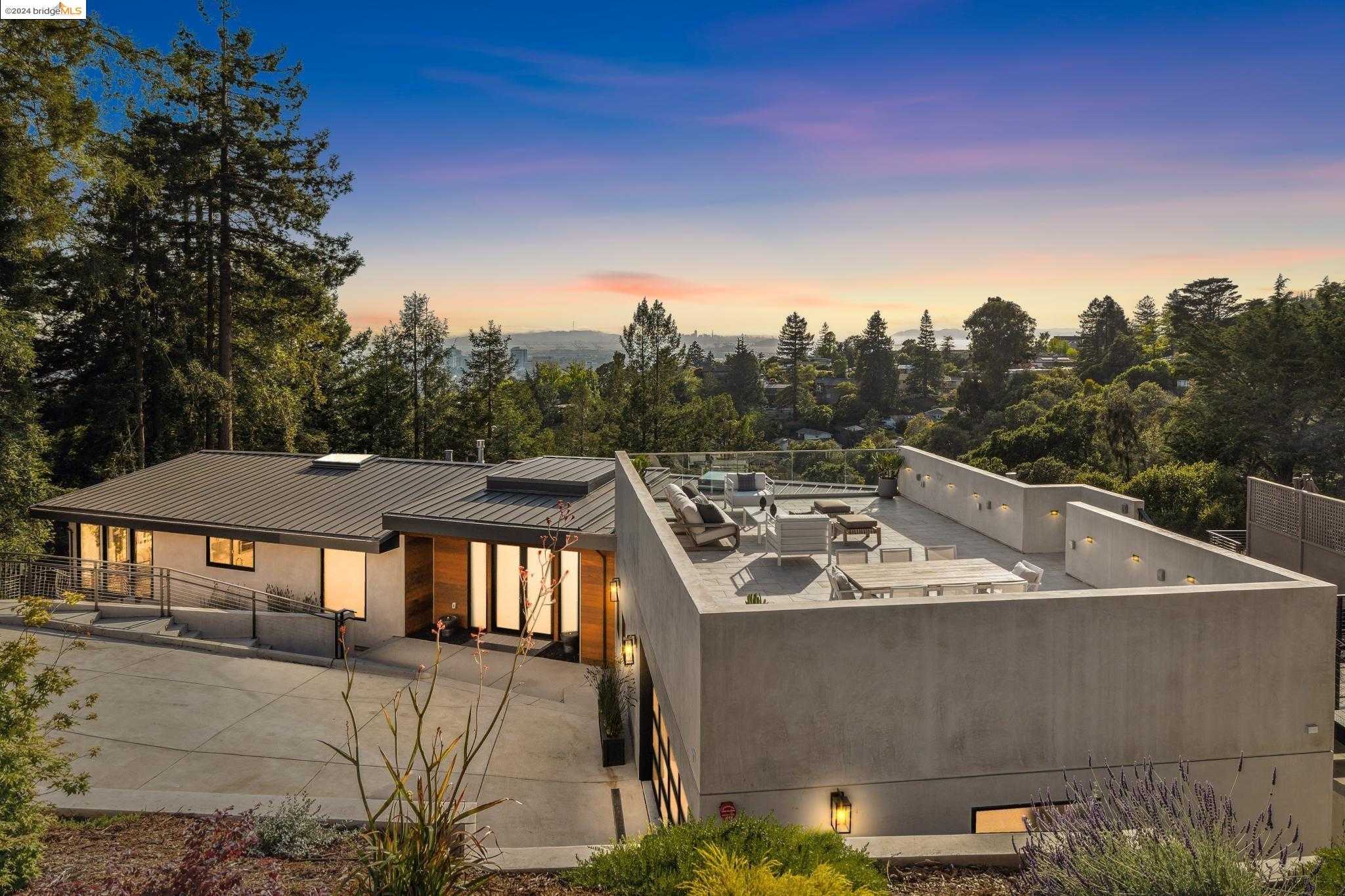 Neighborhood Neighborhood-23