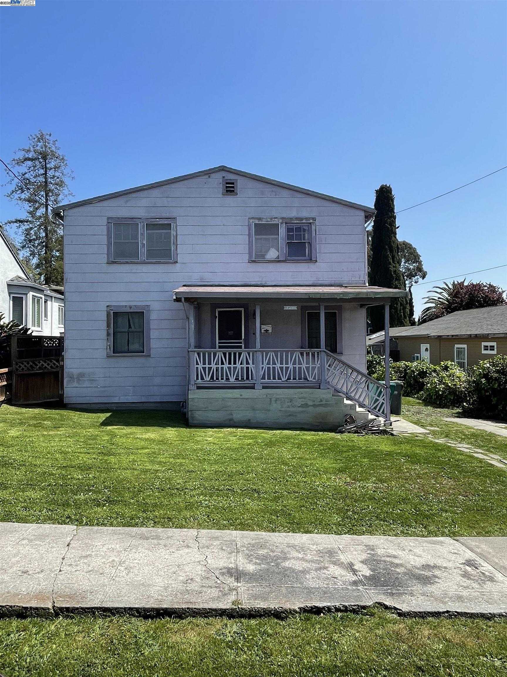 Neighborhood-33