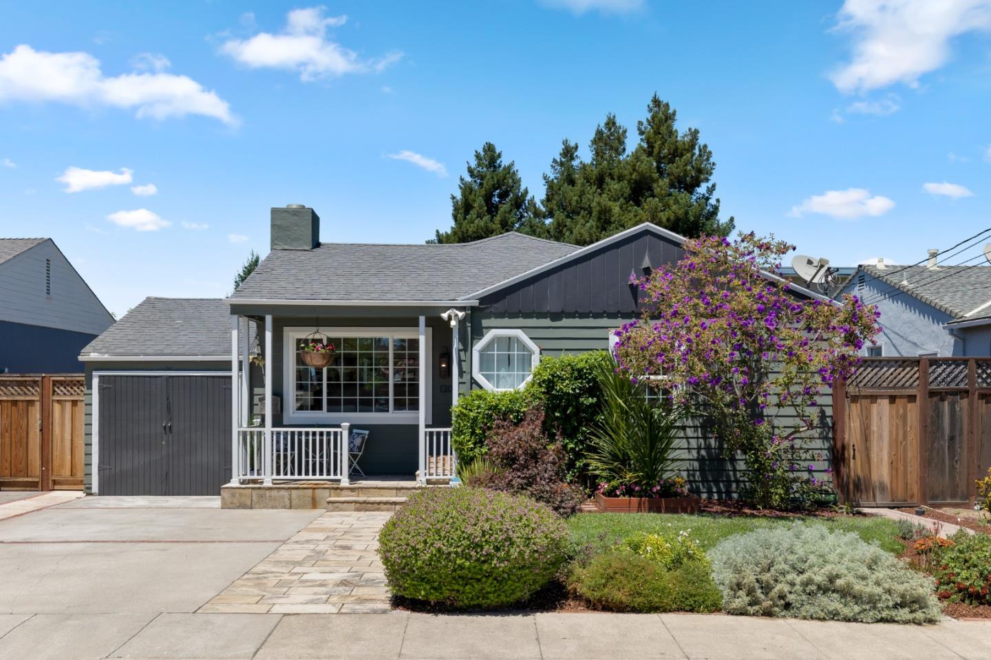 Neighborhood Neighborhood-8