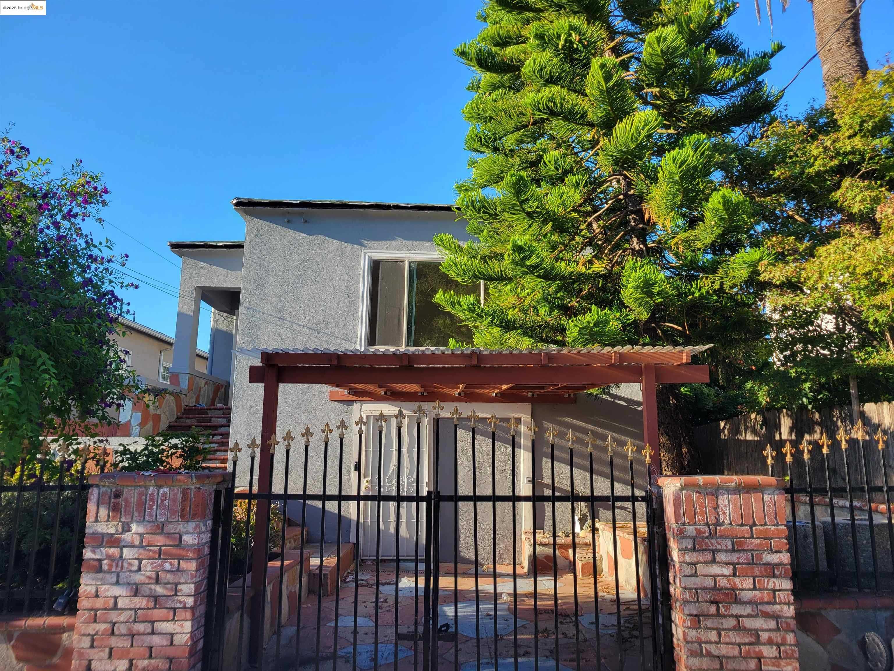 Neighborhood-3