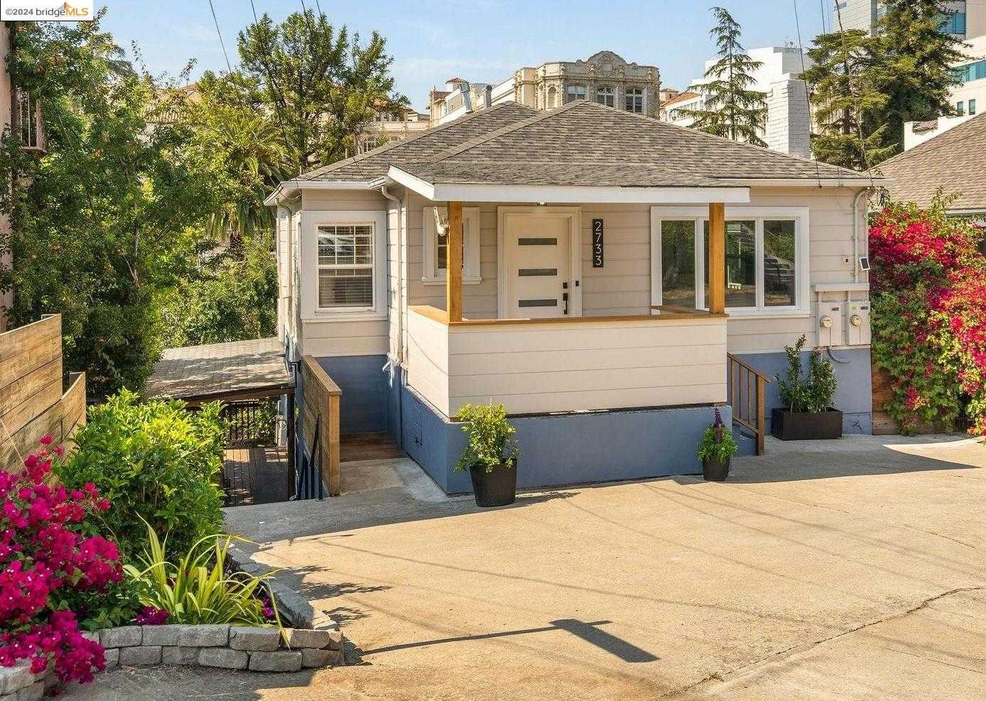 Neighborhood Neighborhood-1