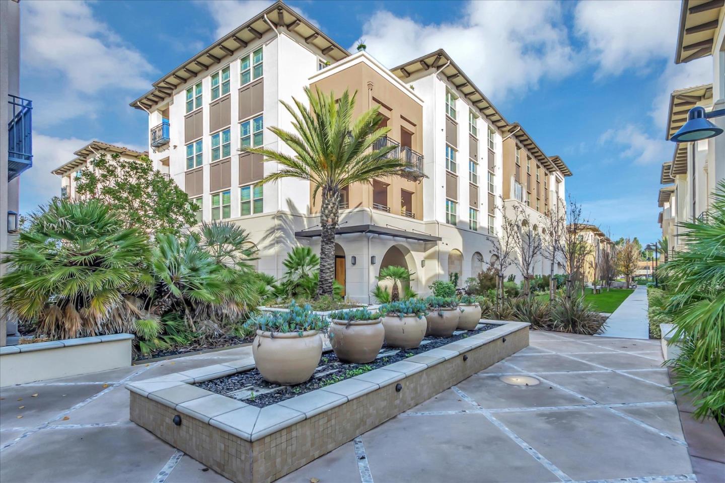 Neighborhood Neighborhood-16