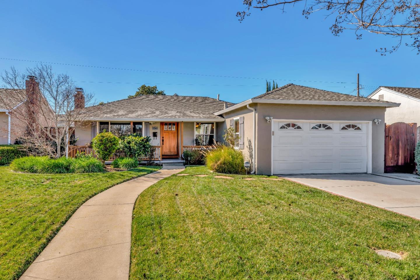 Neighborhood Neighborhood-17