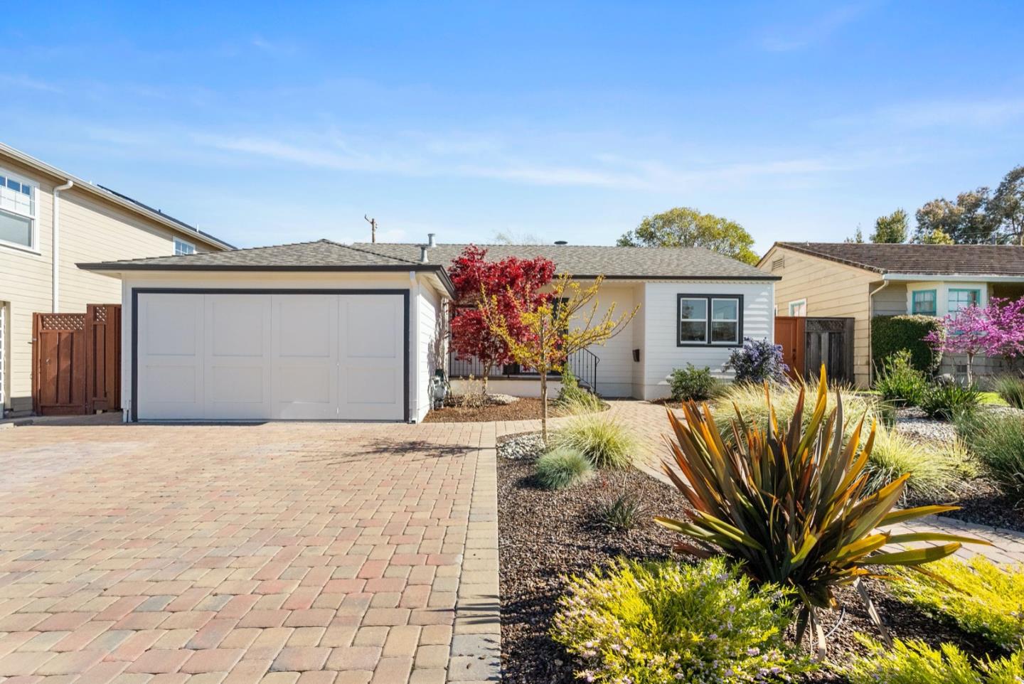 Neighborhood Neighborhood-87