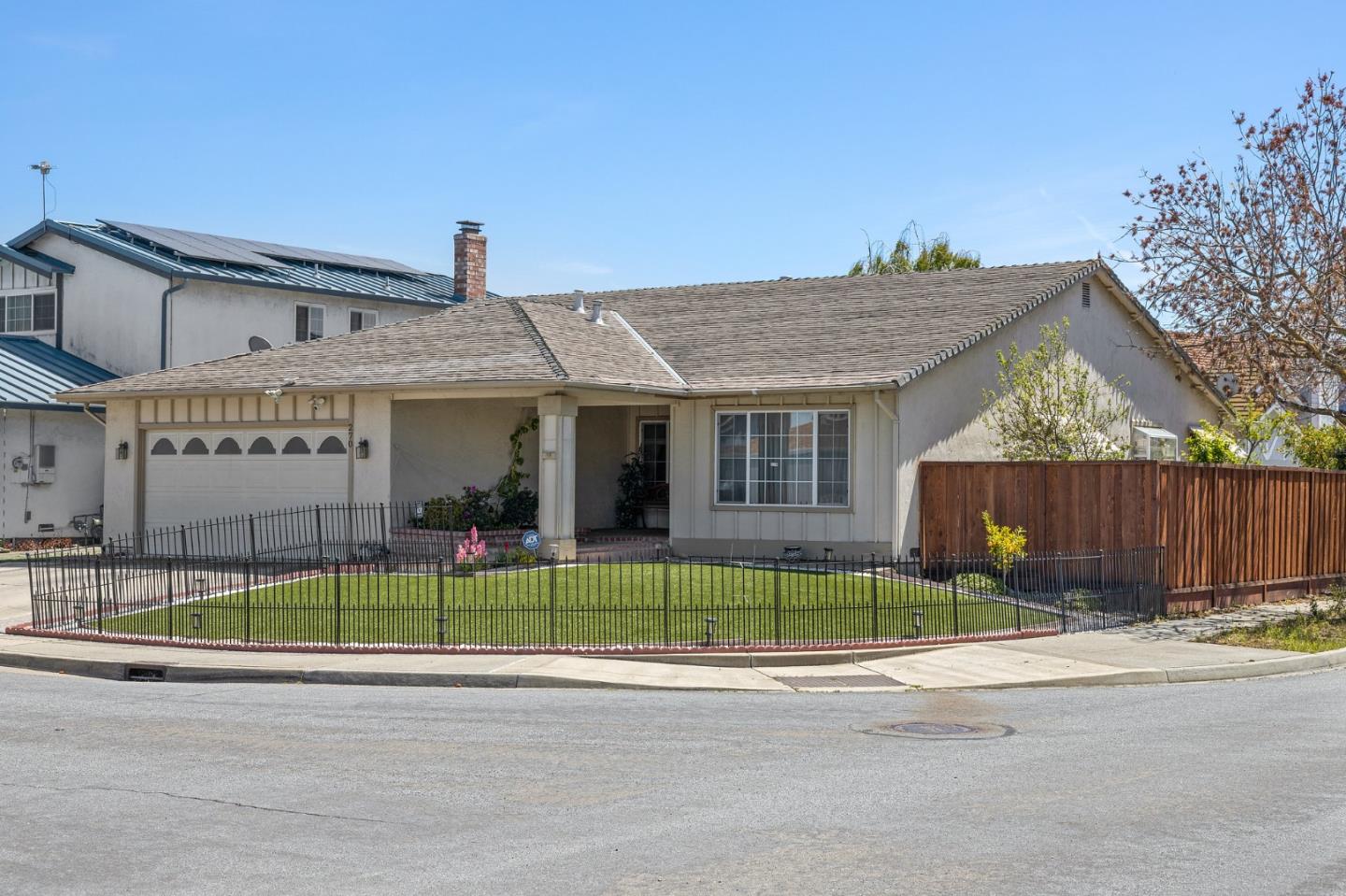 Neighborhood Neighborhood-229