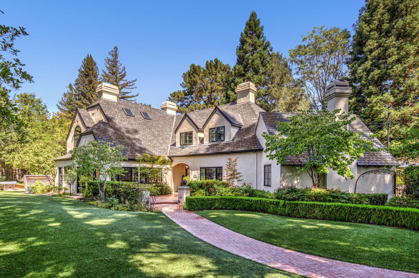 Neighborhood Neighborhood-15