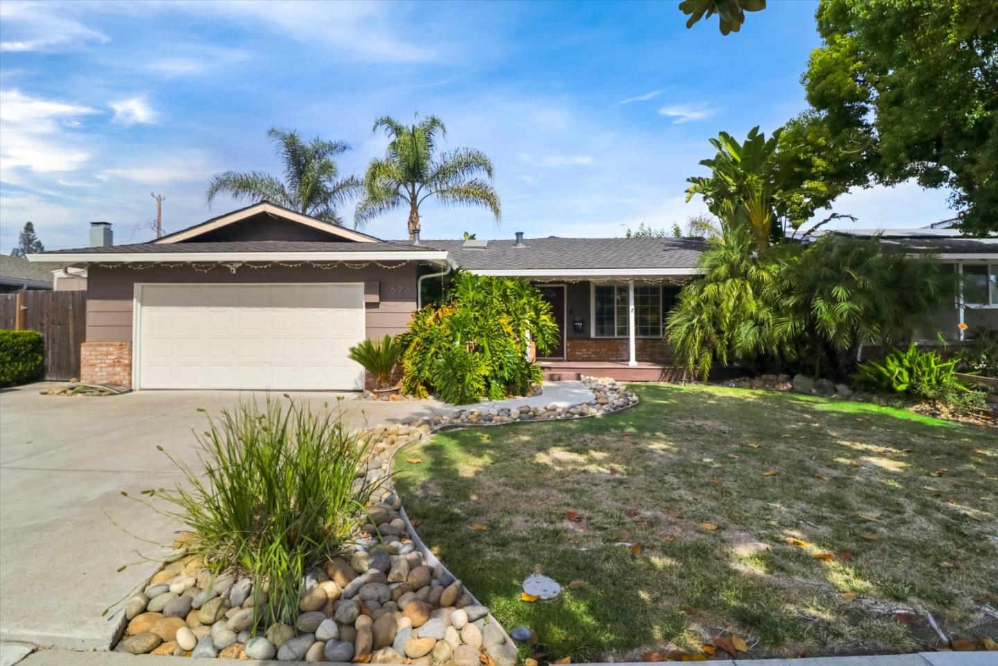 Neighborhood Neighborhood-6