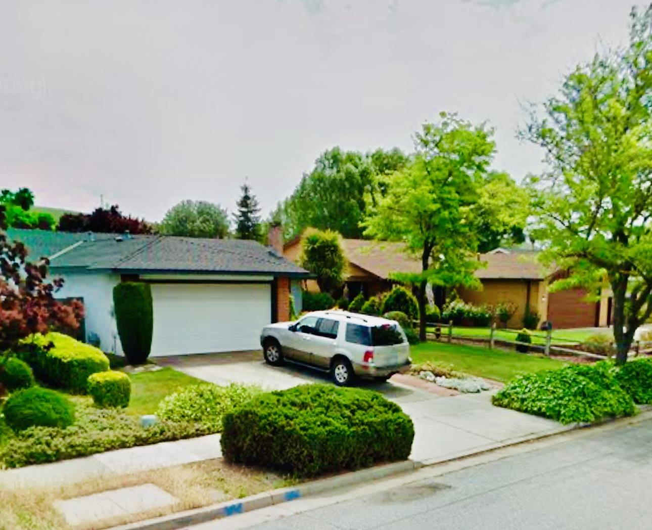 Neighborhood-6