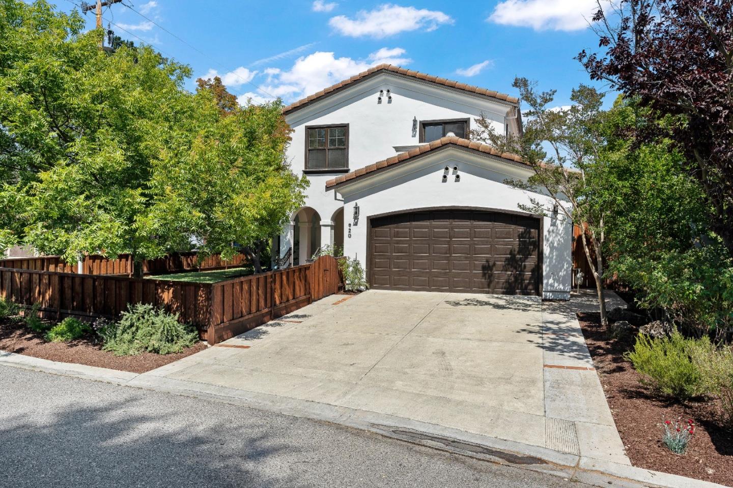 Neighborhood Neighborhood-21