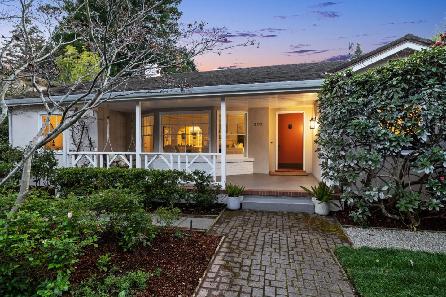 Neighborhood Neighborhood-17