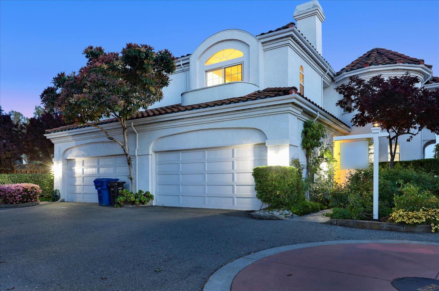 Neighborhood Neighborhood-5