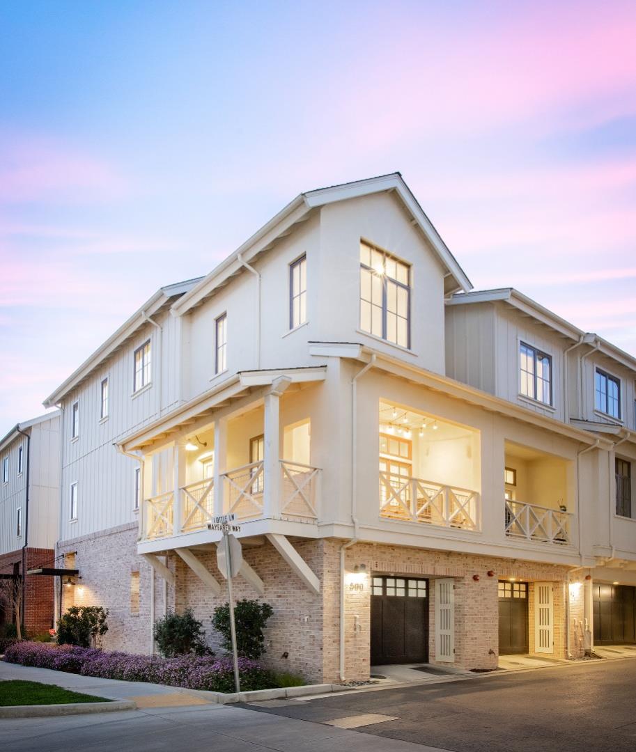 Neighborhood Neighborhood-31