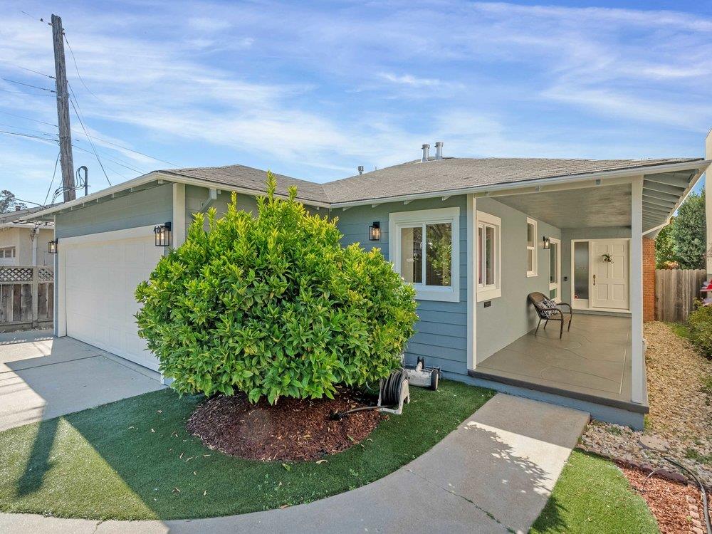 Neighborhood Neighborhood-34