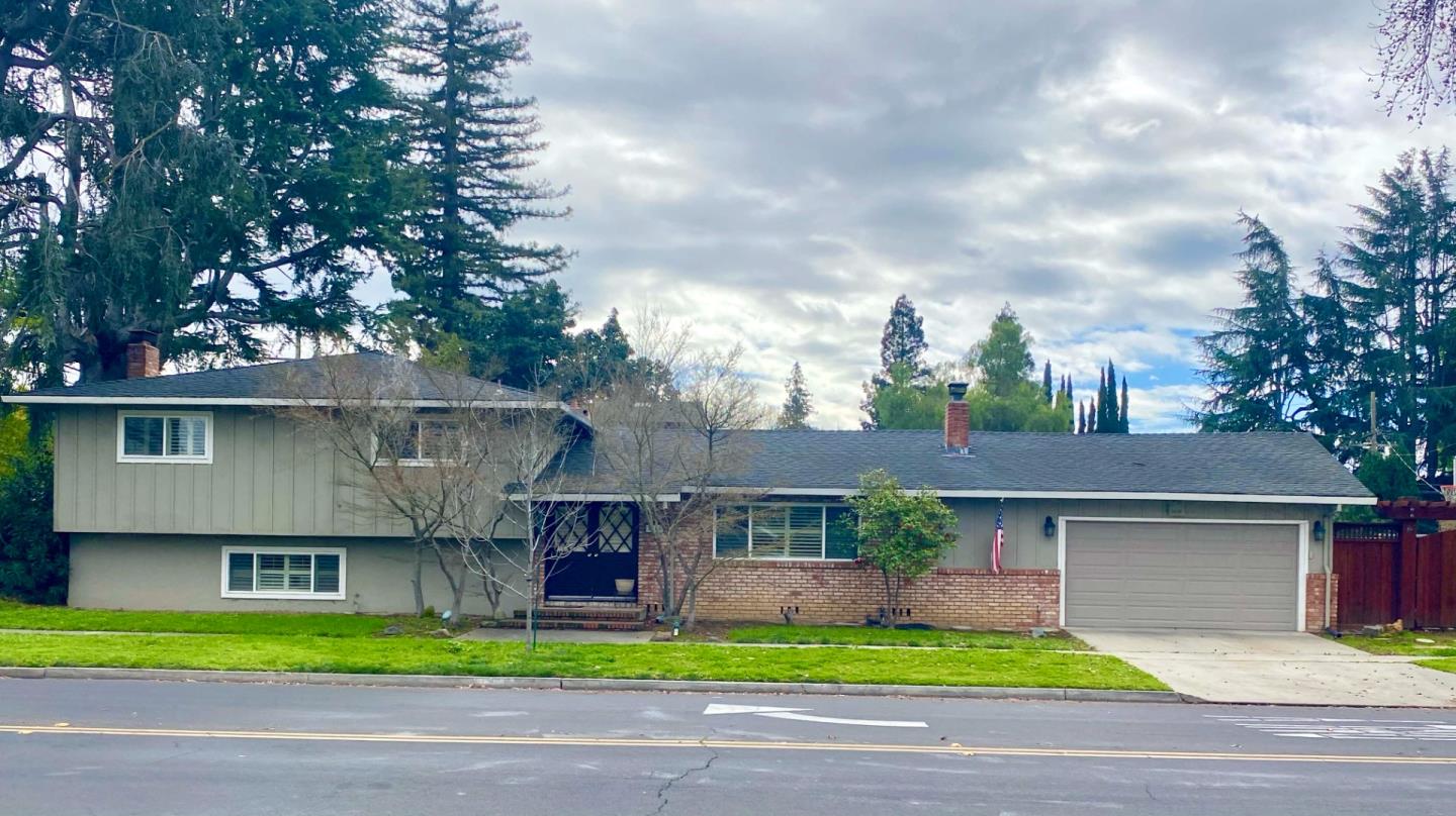 Neighborhood Neighborhood-11