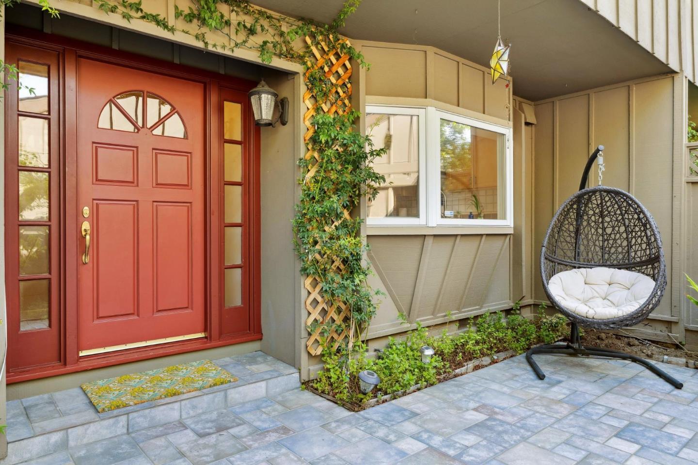 Neighborhood Neighborhood-4