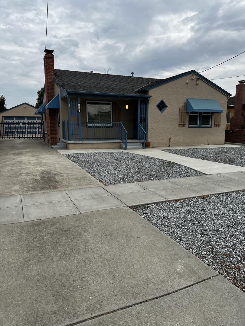 Neighborhood Neighborhood-12