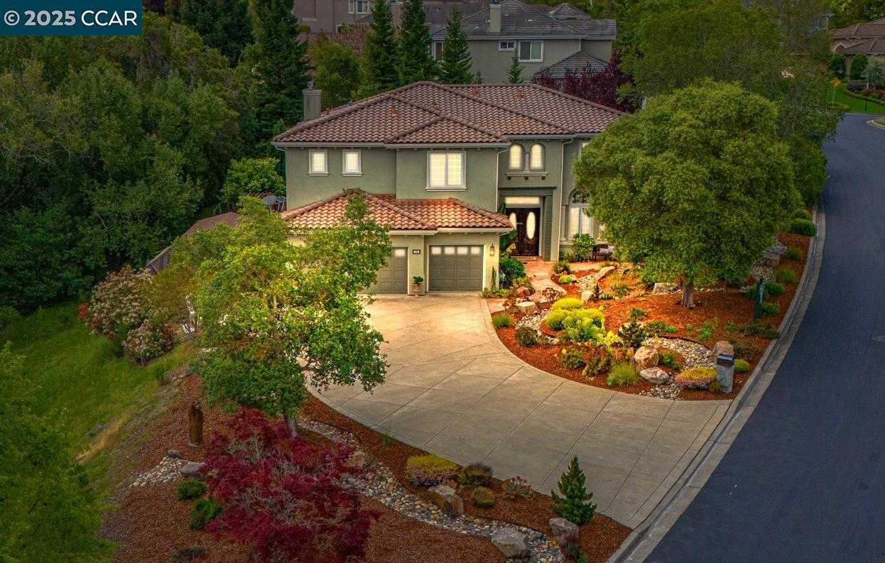 Neighborhood Neighborhood-3