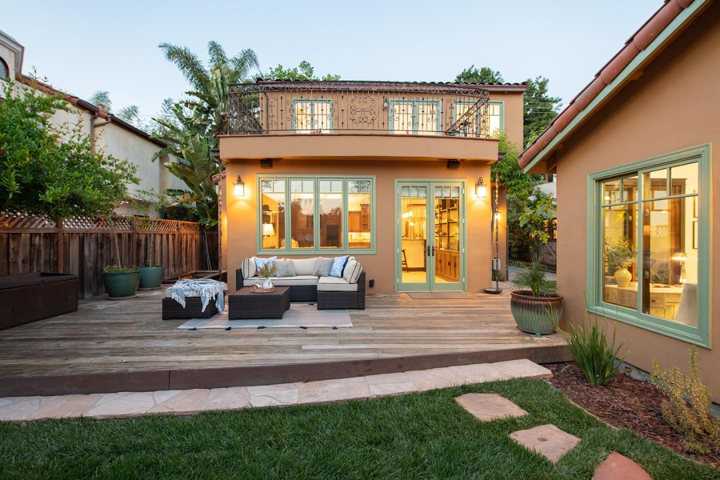 Neighborhood Neighborhood-72