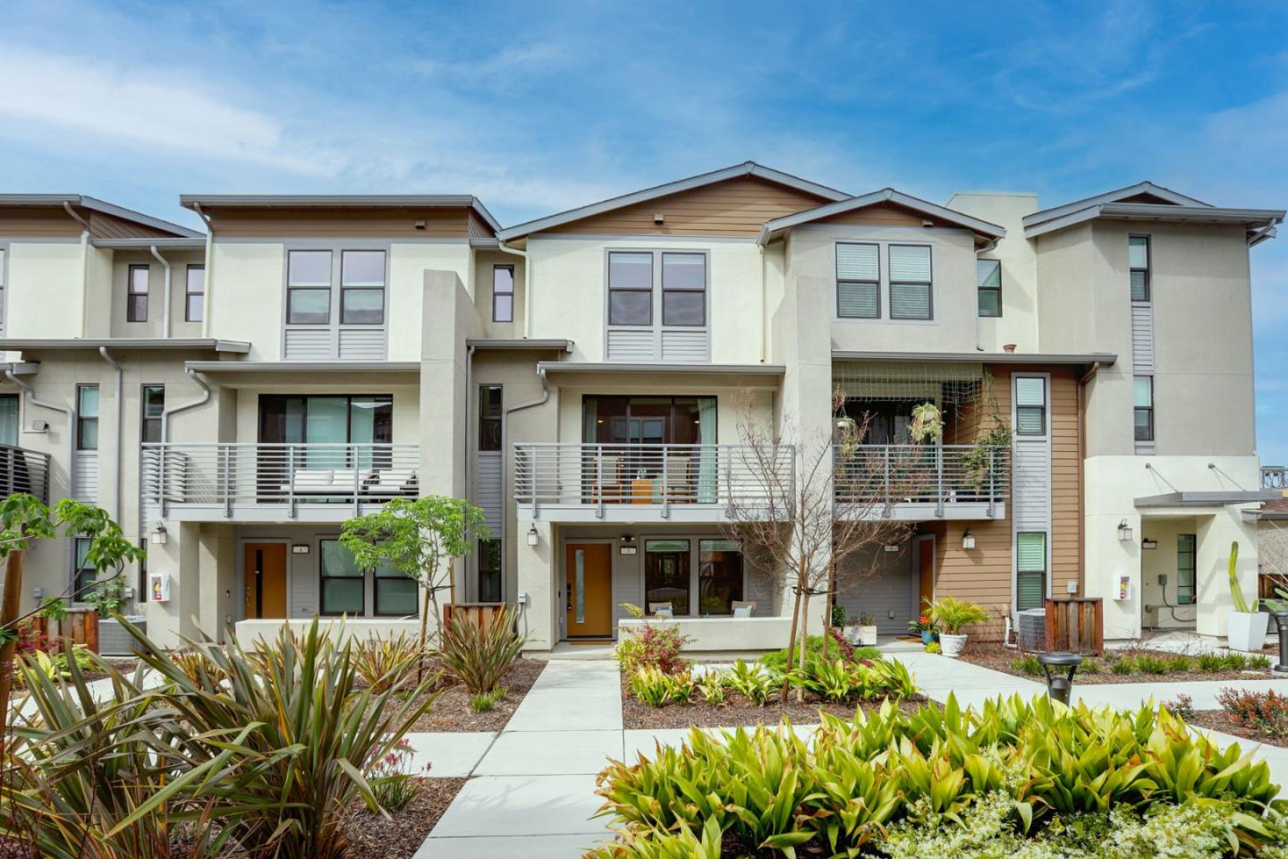 Neighborhood Neighborhood-10