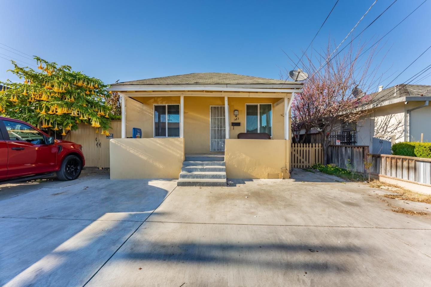 Neighborhood-6