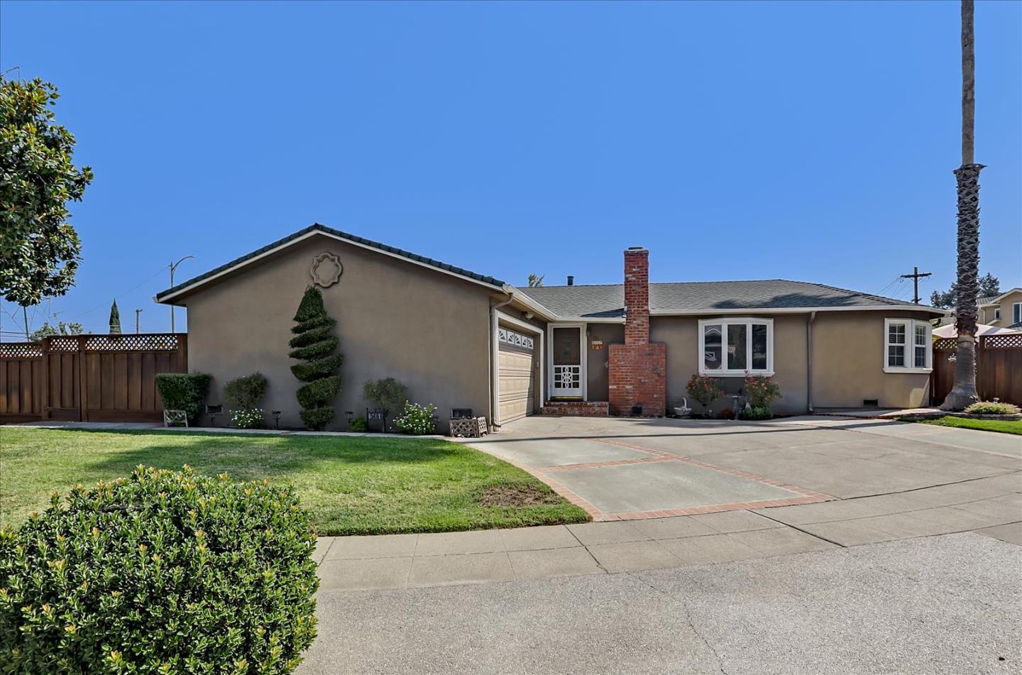 Neighborhood Neighborhood-39