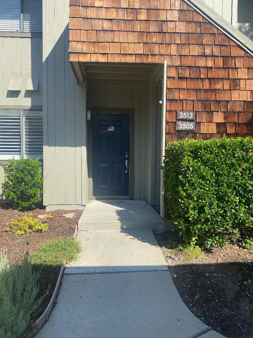 Neighborhood Neighborhood-78